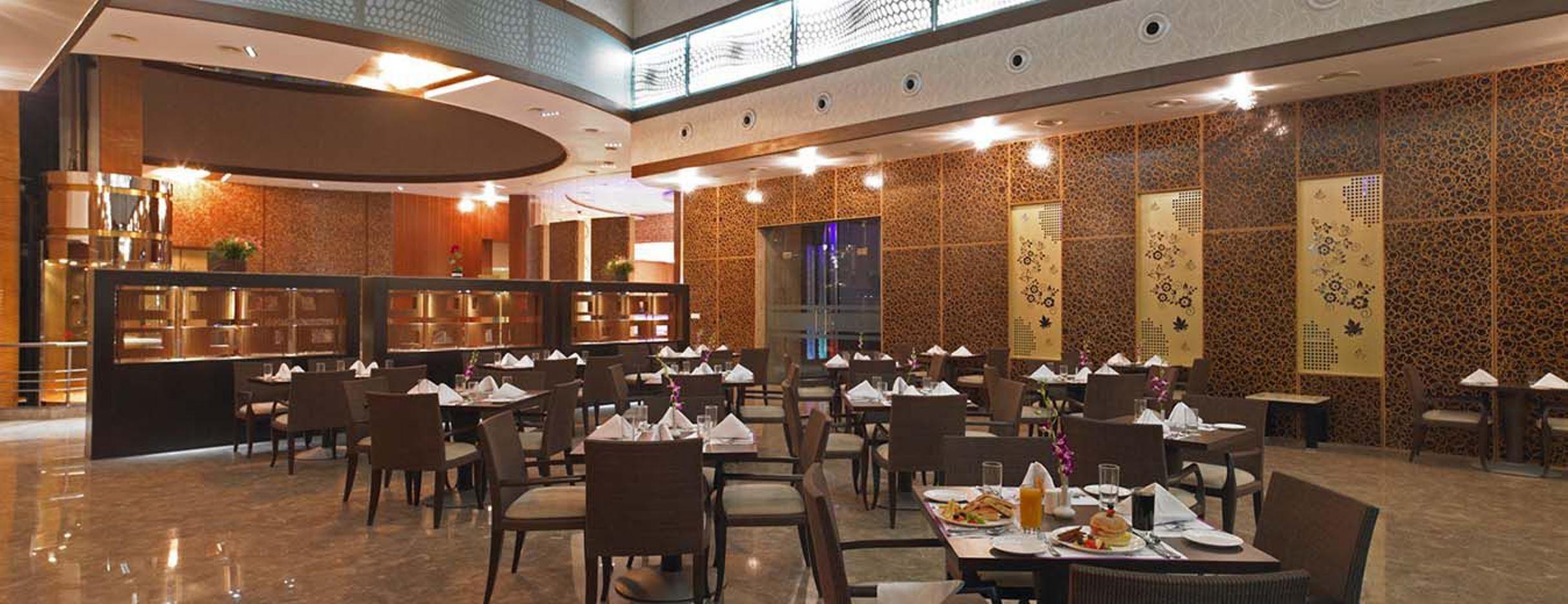 Royal Orchid Central Kireeti Hampi, Hospet Exterior foto